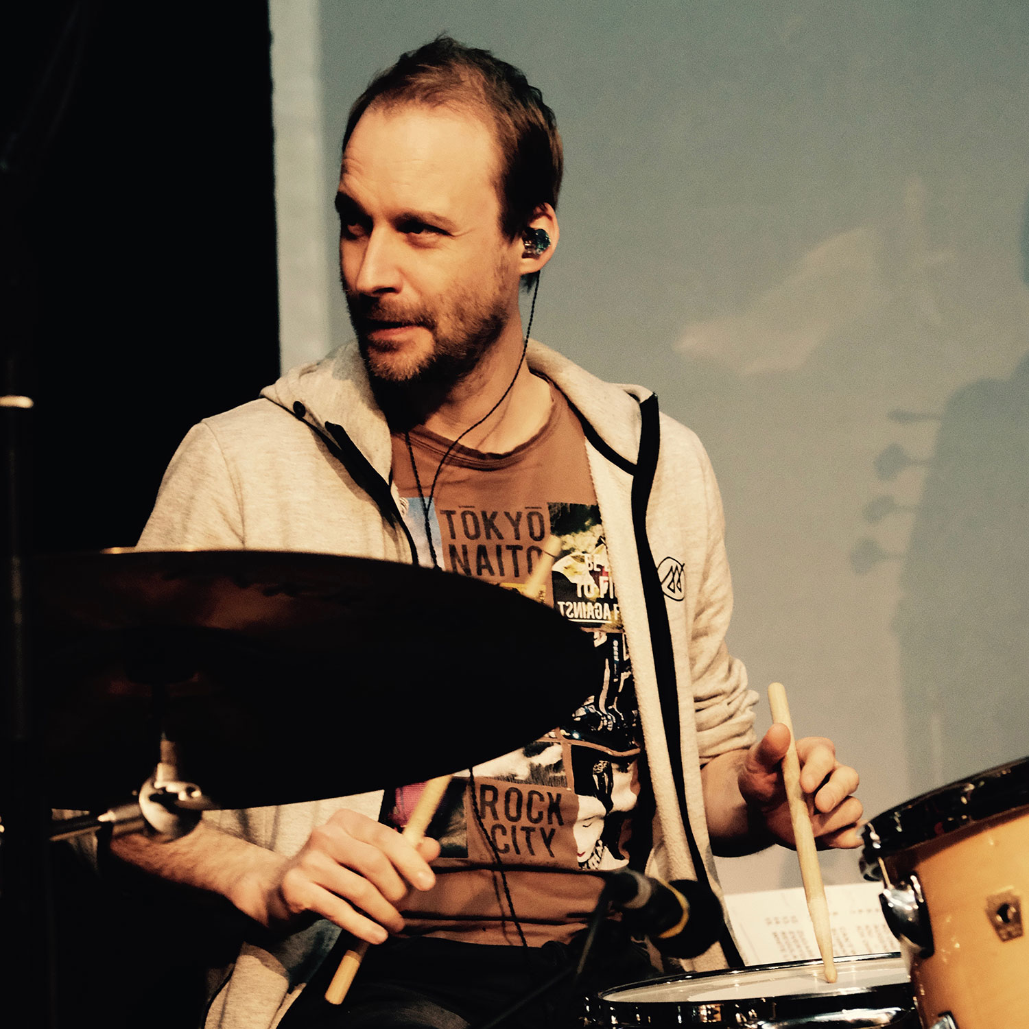 Tobias Held | Drummer